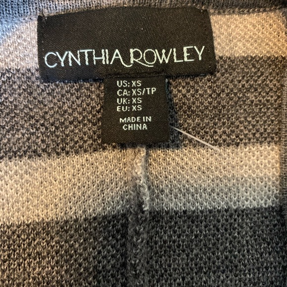 Cynthia Rowley Poncho - Picture 2 of 5